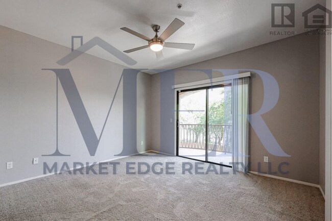Building Photo - 3Bed/2.5Bath Condo at 35th Ave/Deer Valley...