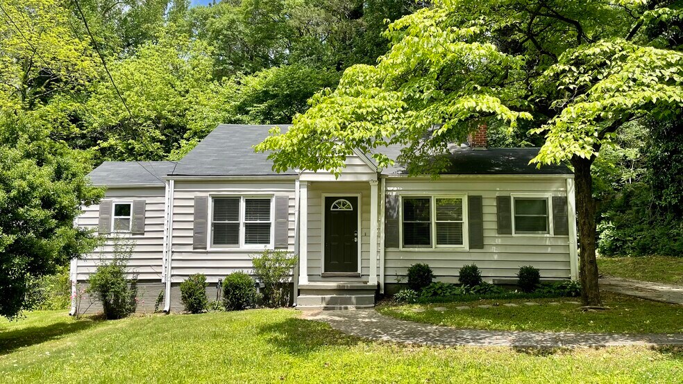 Primary Photo - 1559 Orlando St SW
