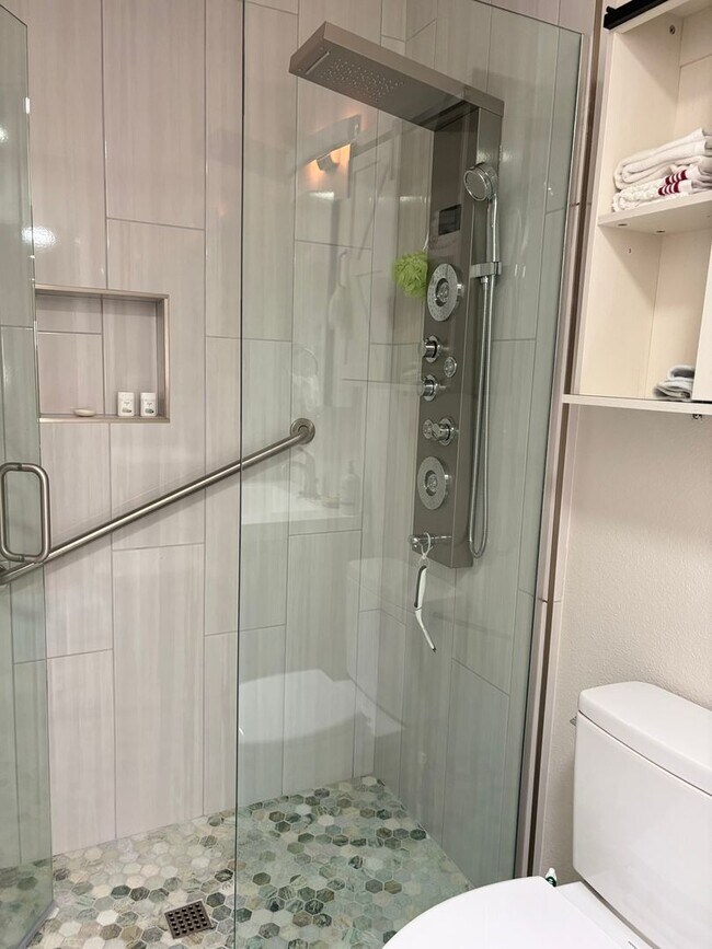 Building Photo - 379 Leisure World