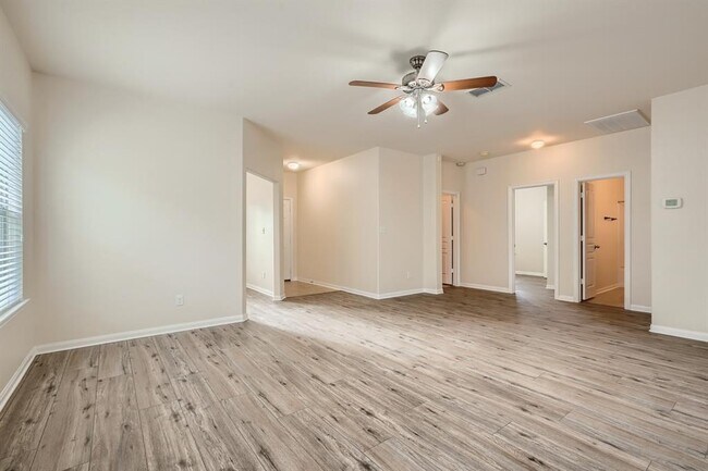 Building Photo - 137 Bufflehead Ln