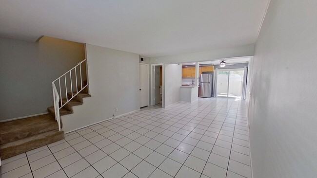 Building Photo - 4546 Jamestowne