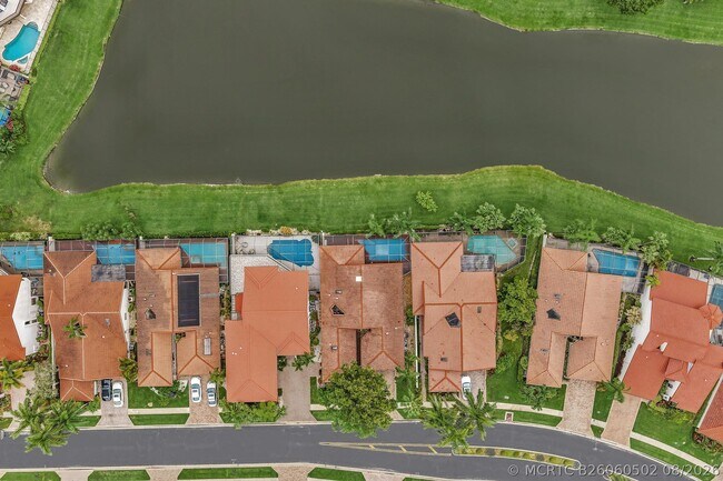 Building Photo - 22595 Esplanada Cir