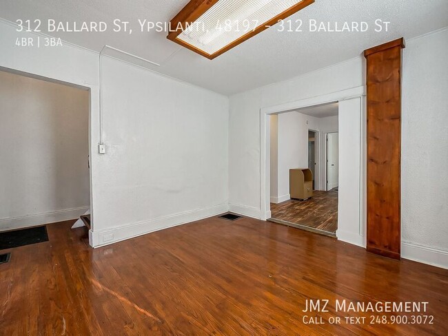 Building Photo - 312 Ballard St