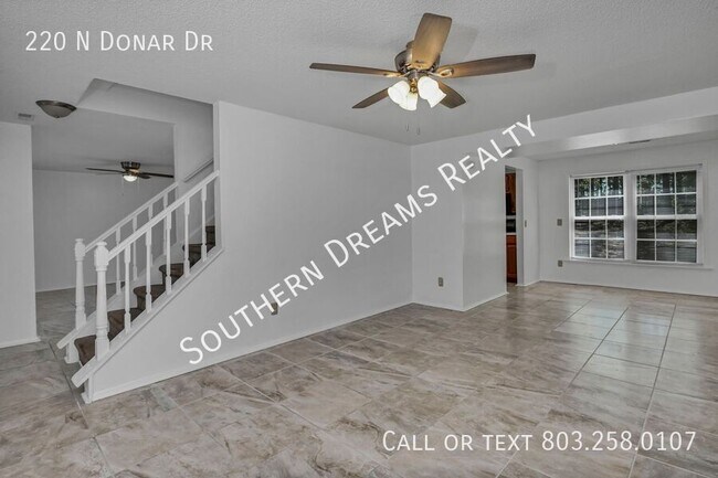 Building Photo - 220 N Donar Dr