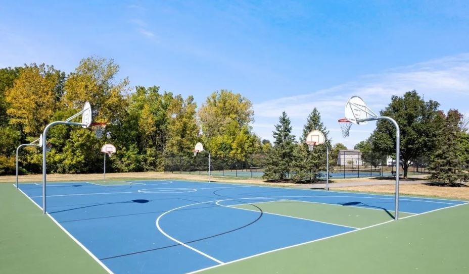 Building Photo - 6747 Wimbledon Dr