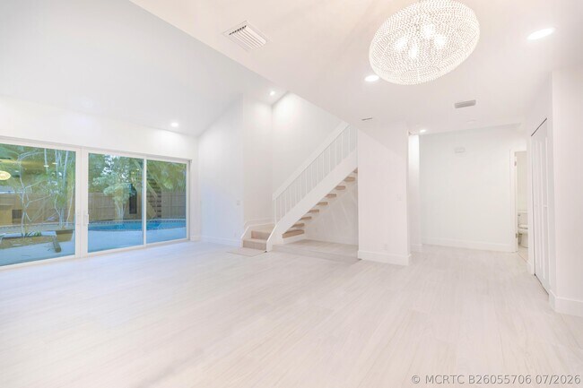 Building Photo - 7860 Stanway Pl