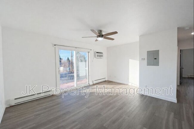 Building Photo - 3440 11th Ave S