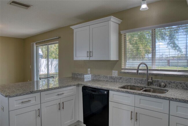 Building Photo - 7316 Hunters Greene Cir