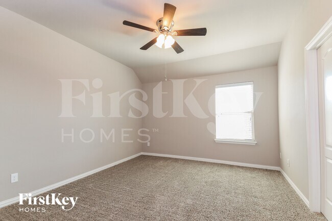 Building Photo - 1208 Caney Creek Ln