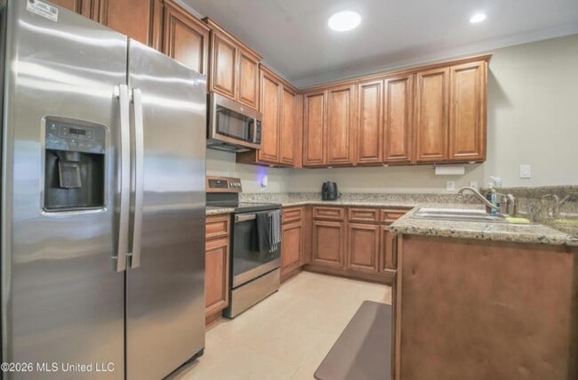 Building Photo - 3458 Riverbend Cove