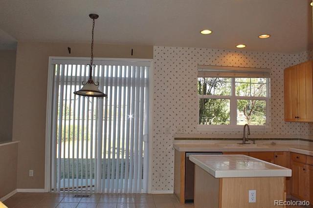 Building Photo - 6254 S Sedalia St