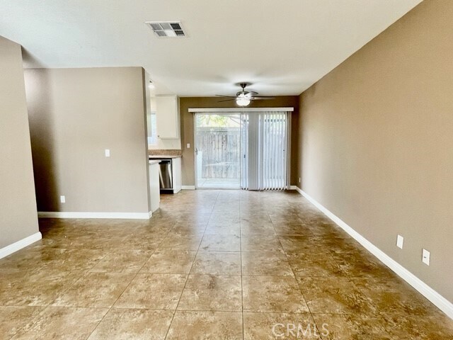 Building Photo - 74614 Driftwood Dr