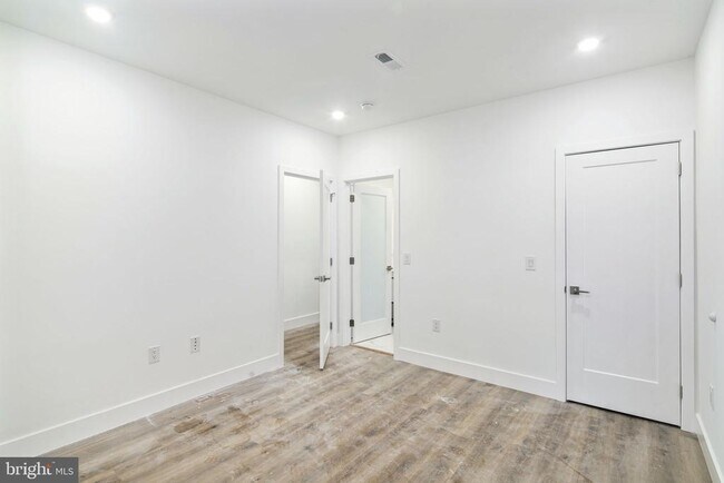 Building Photo - 1522 N 8th St