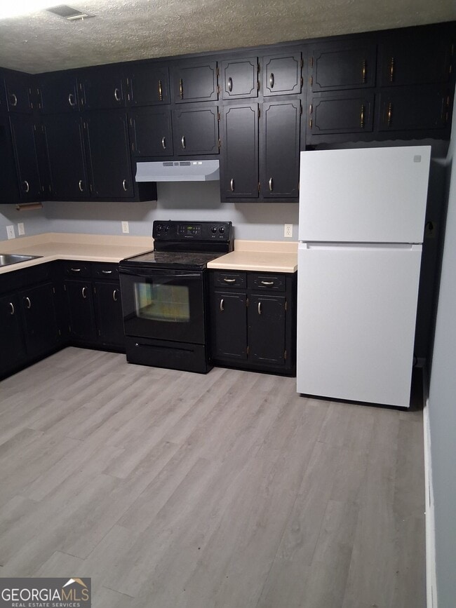 Building Photo - 14 Brannan St