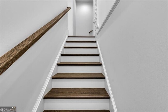Building Photo - 1107 Briar Cove Cir