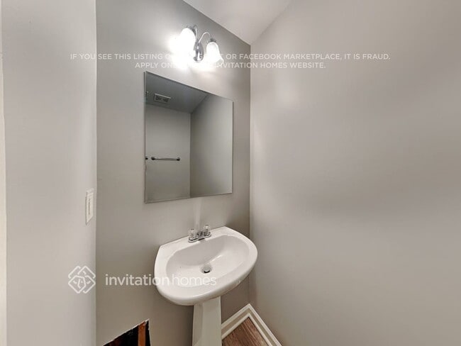 Building Photo - 794 Langley View Ct