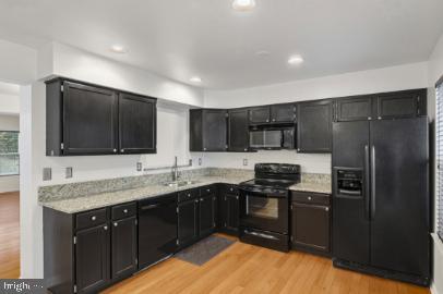 Building Photo - 1 Lanhill Ct