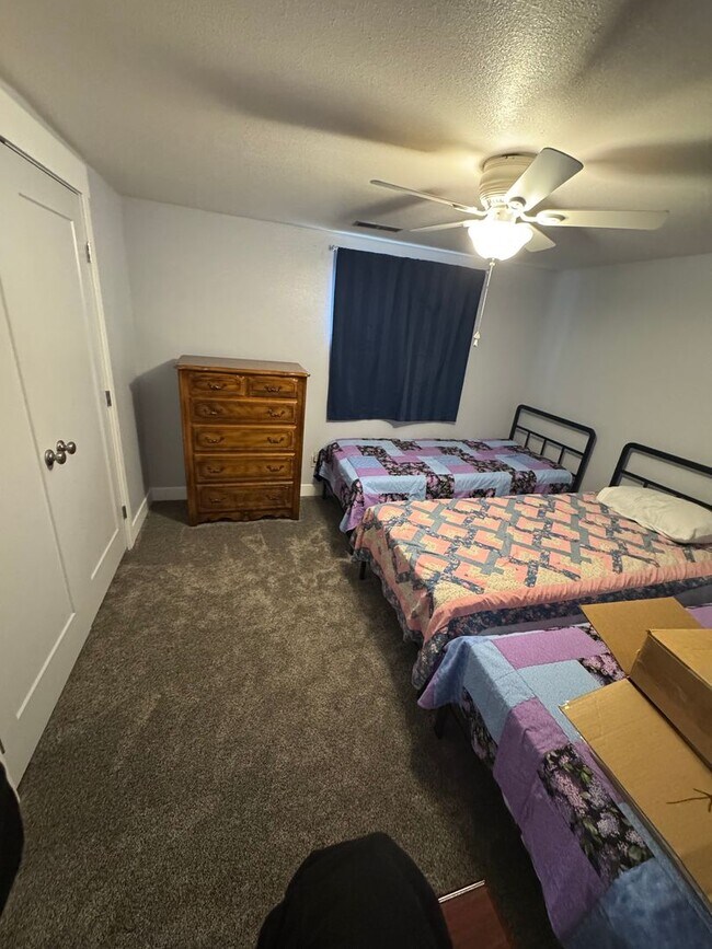 Building Photo - Spacious 4-Bedroom Home in Roosevelt, UT!