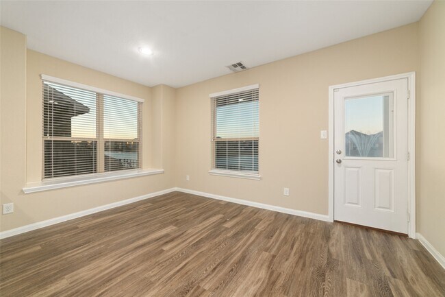 Building Photo - 24714 Scarlatti Cantata Dr