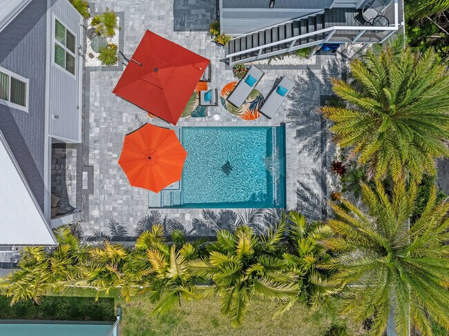 Building Photo - 5484 3rd St