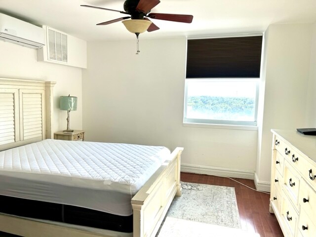 Building Photo - 4015 Bayshore Blvd