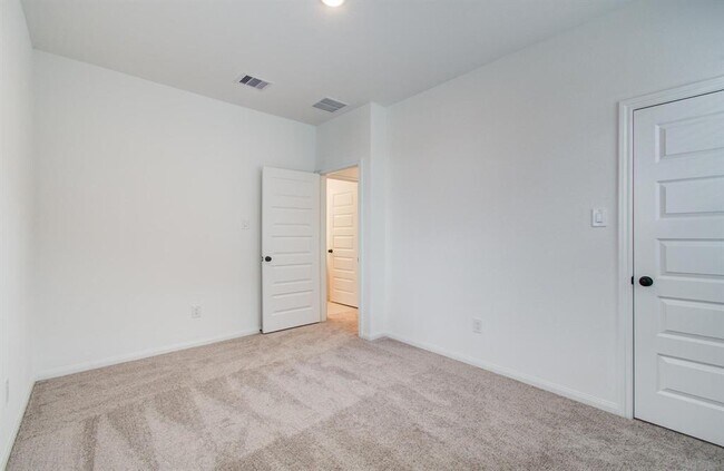 Building Photo - 7231 Yarrow Blossom Ct