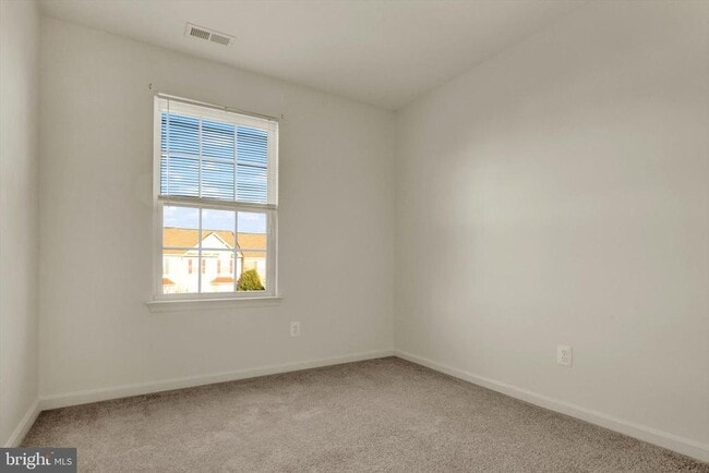 Building Photo - 3099 Raking Leaf Dr