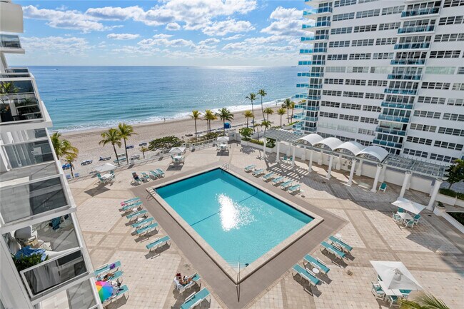 Building Photo - 3500 Galt Ocean Dr