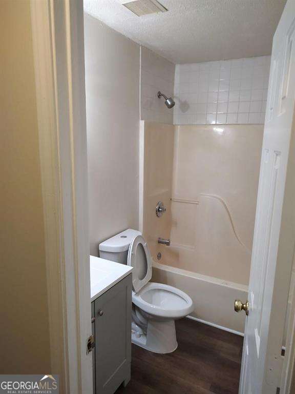 Building Photo - 4957 N Redan Cir