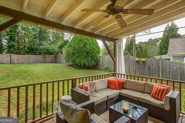 Building Photo - 141 Spruell Springs Rd