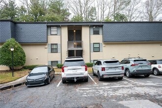 Building Photo - 127 Lablanc Way NW