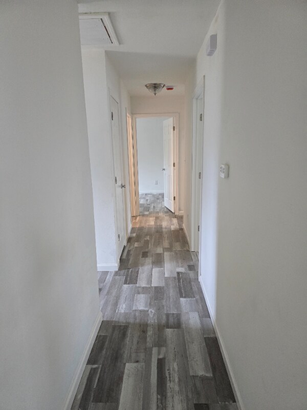 Building Photo - 810 S Cooper Ave