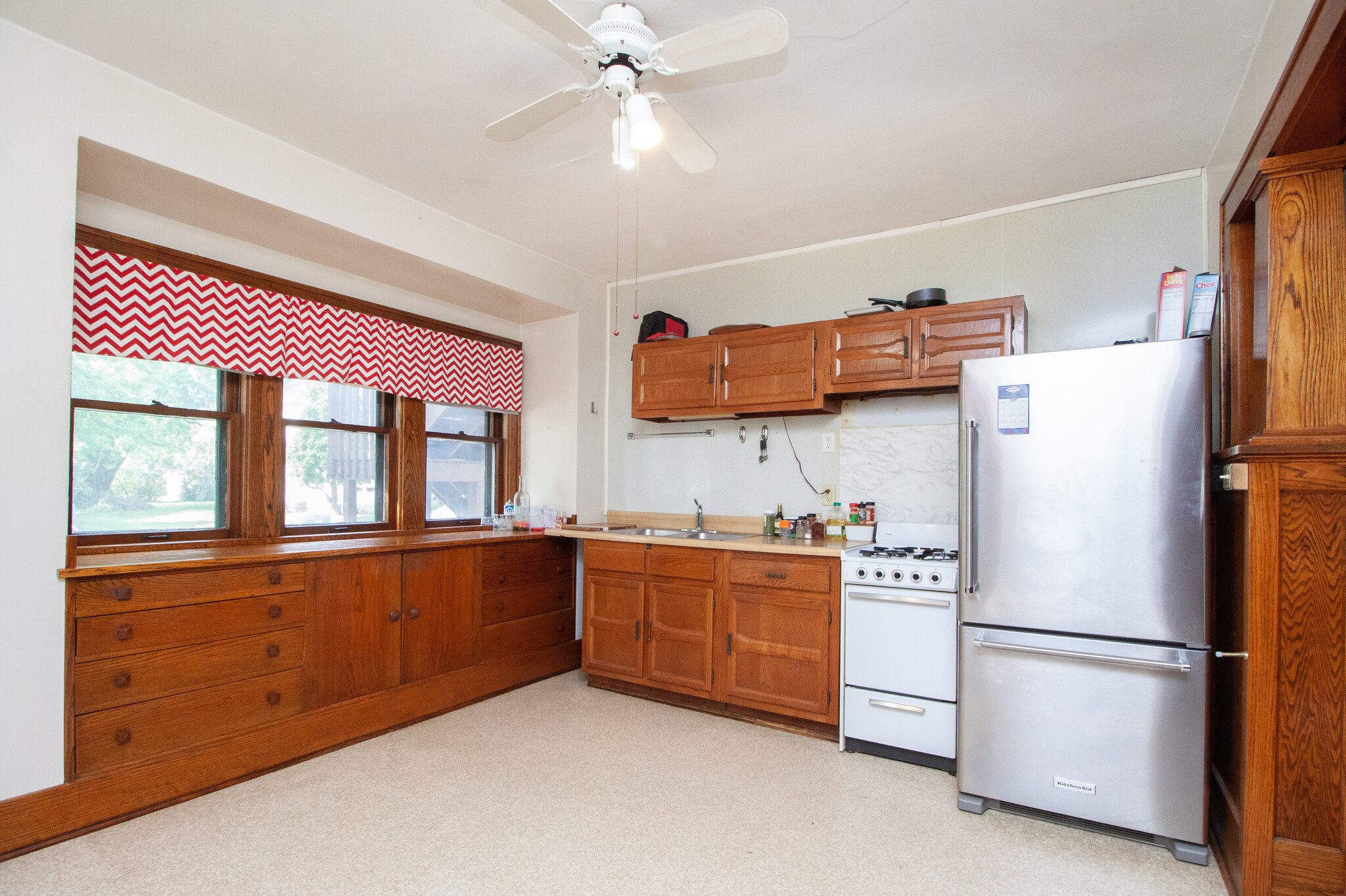 kitchen - 1522 Washington St