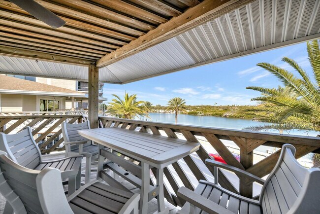 Building Photo - 10 Gulf Blvd