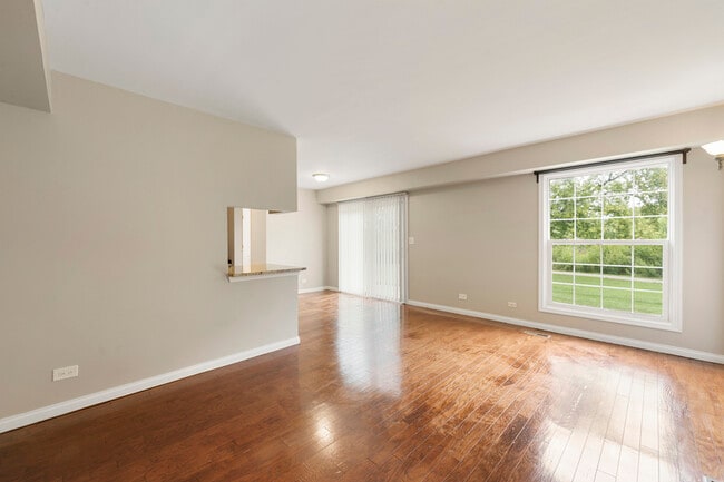 Building Photo - 1301 Seabury Cir