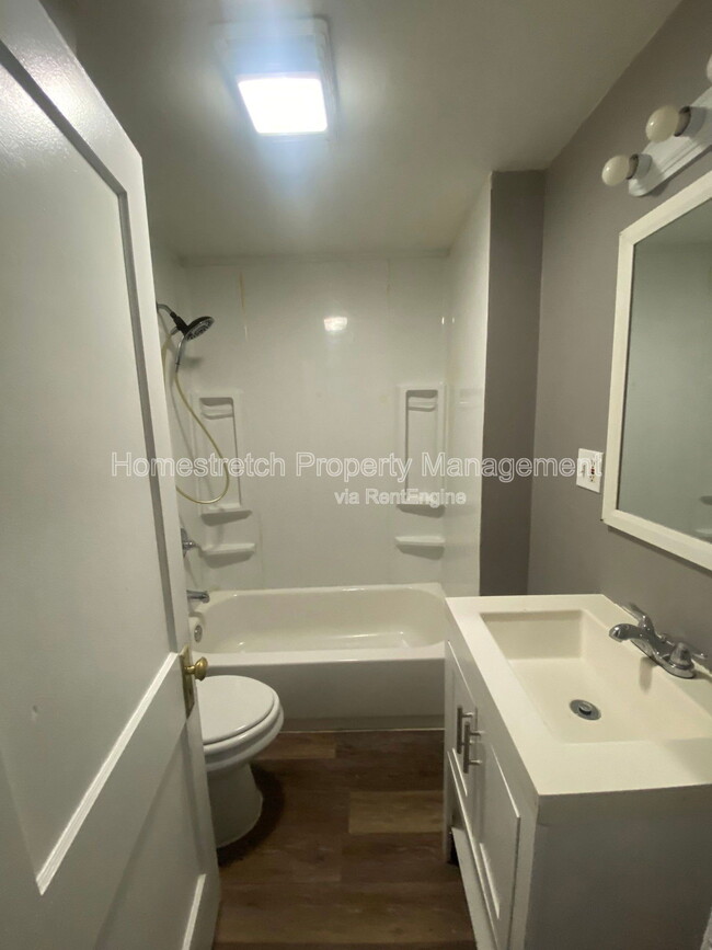 Building Photo - 3107 Osceola St