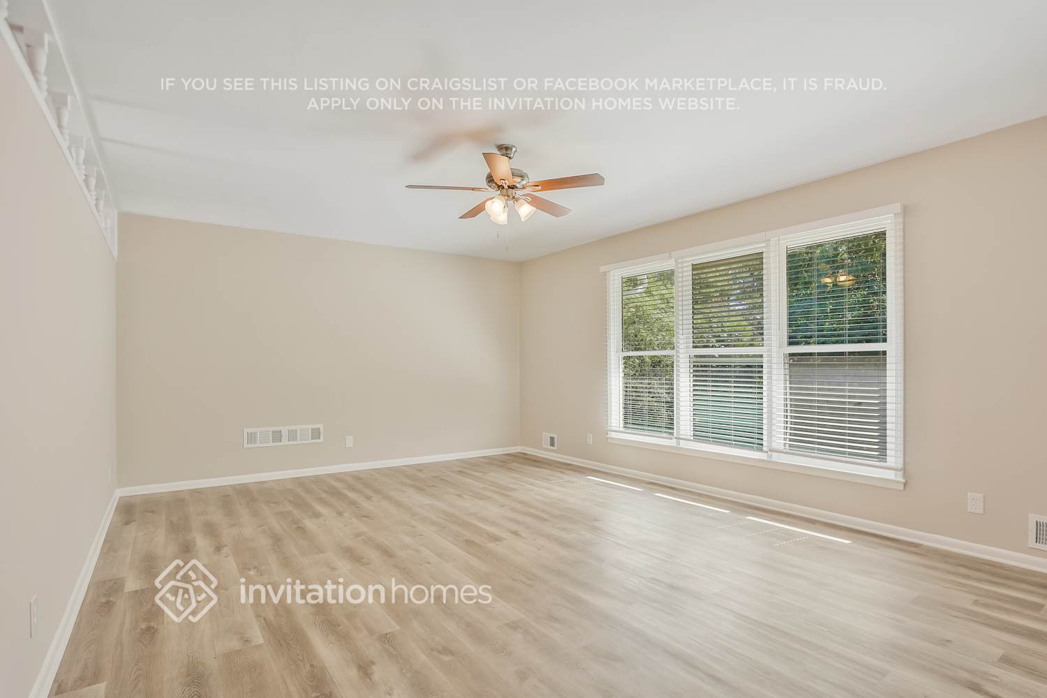 Building Photo - 3887 Sable Dr