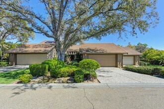 Building Photo - South Auburn Gem! Stylish 2BR Townhome in ...