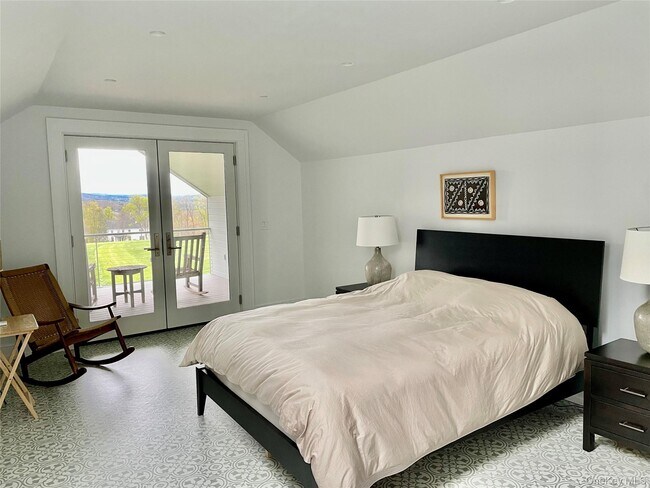 Building Photo - 323 Haddock Hill Rd