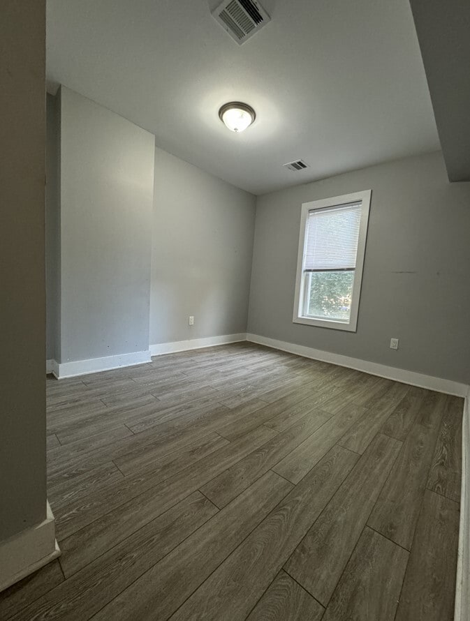 Unit 2L - 26 Yale Ave