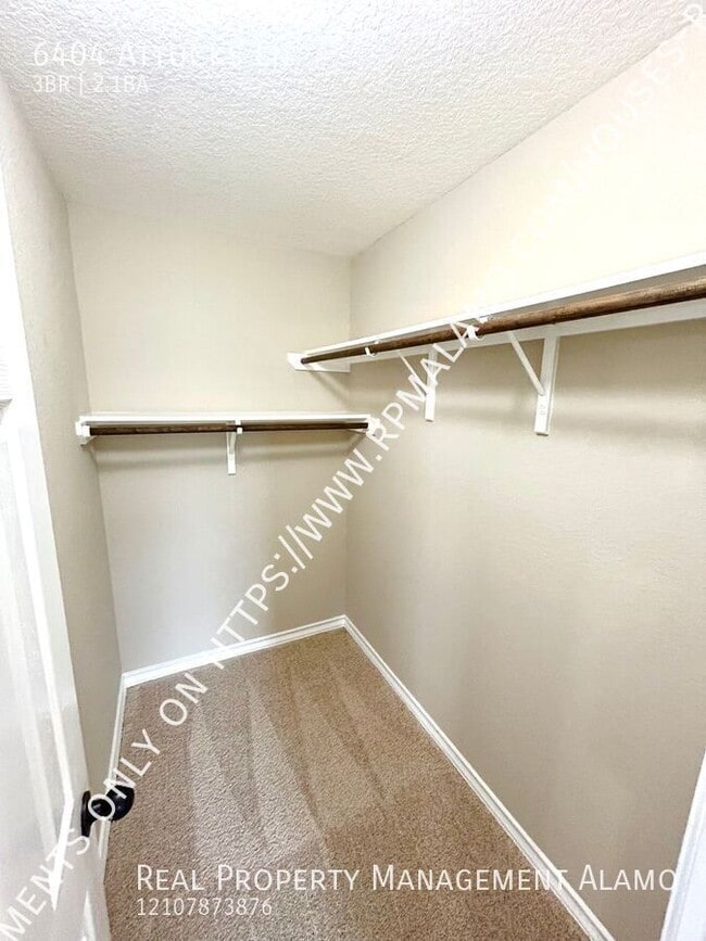 Building Photo - 6404 Attucks Ln