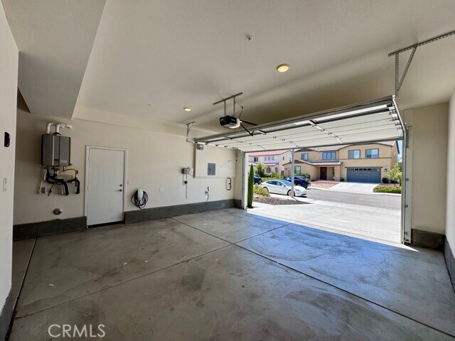 Building Photo - 34118 Willow Stone St