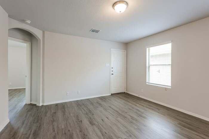 Building Photo - 5314 Freshwater Way