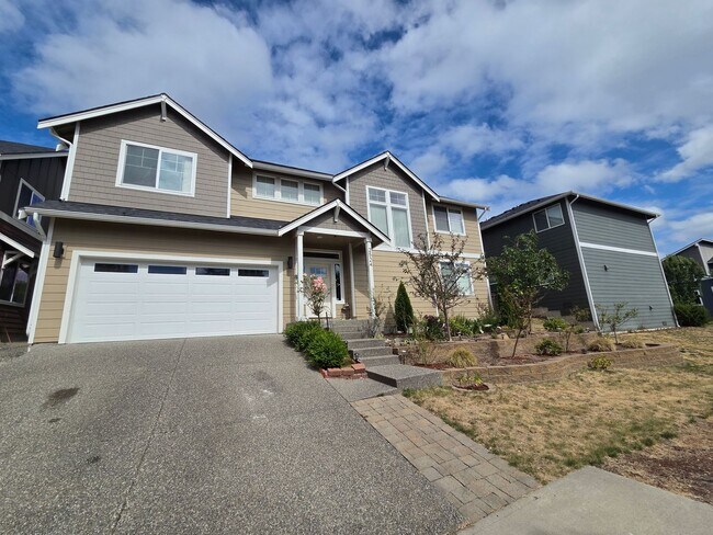 Building Photo - 2524 Jacaranda Ave