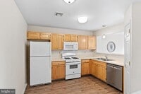 Building Photo - 149 Cardinal Ln