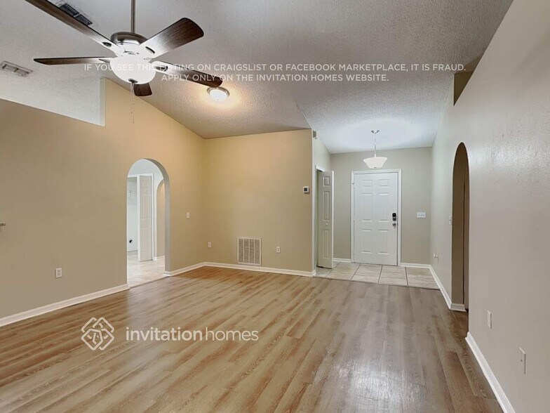 Building Photo - 3218 Mattson Dr