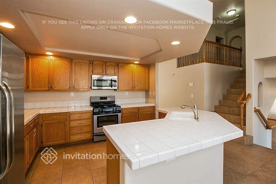 Building Photo - 4420 Lilac Glen Dr