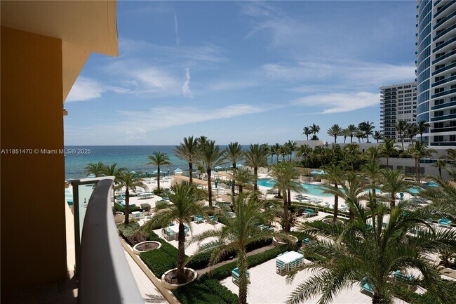 Building Photo - 2501 S Ocean Dr