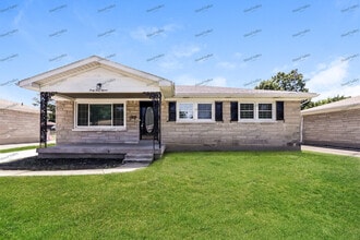 Building Photo - 4315 Clarene Dr