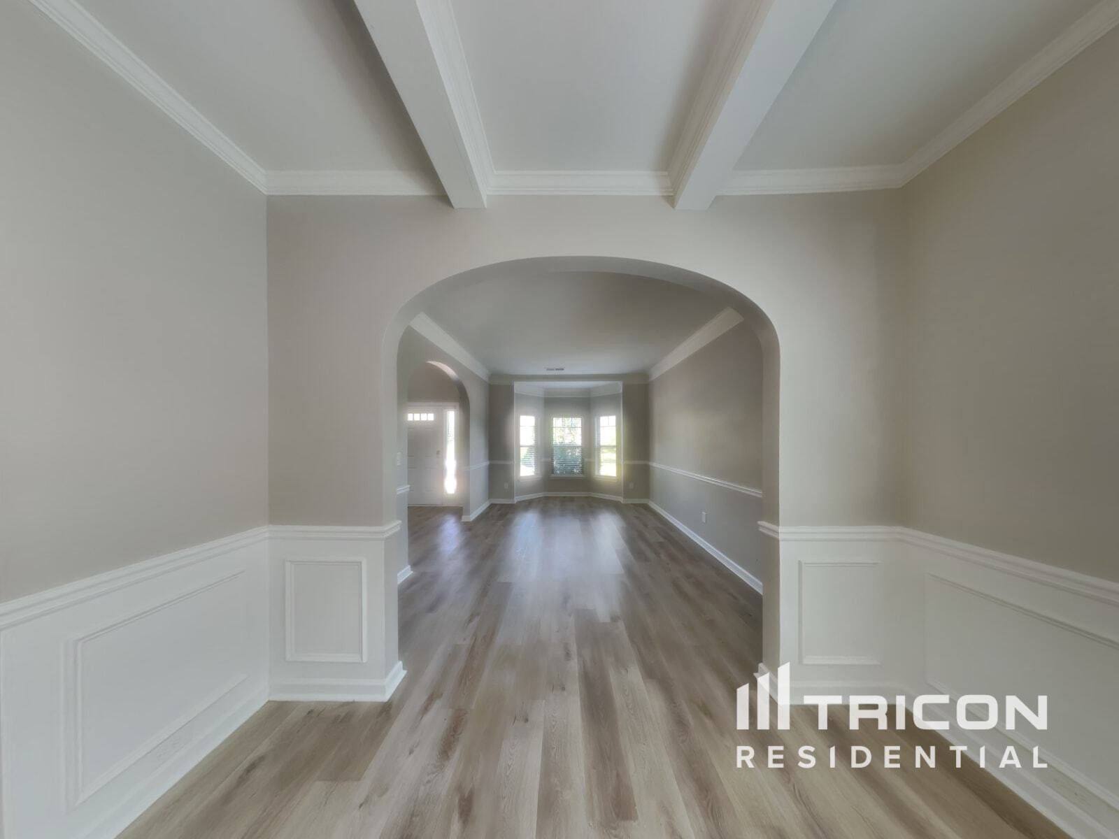 Building Photo - 409 Akers Dr